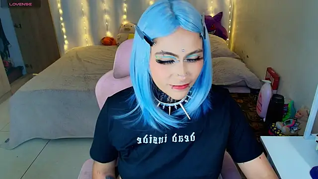 maliciaXpoison online show from 04-29-26, 05:22