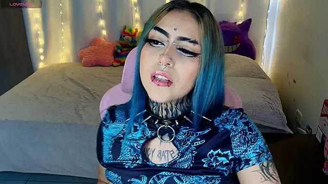 maliciaXpoison online show from 05-30-26, 10:51