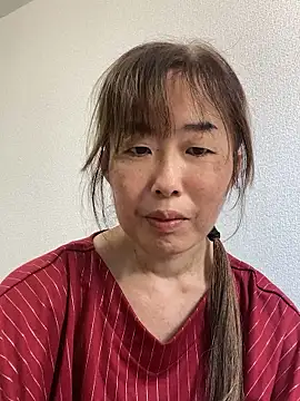 Snapshot of hanaworld chatting on 05-19-26, 03:46 hanaworld online show from 05-19-26, 03:46