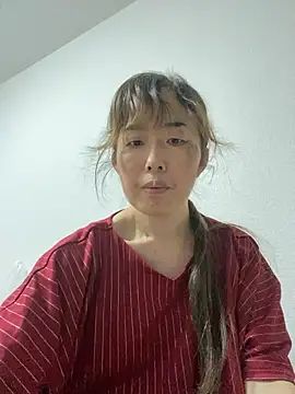 Snapshot of hanaworld chatting on 05-27-26, 06:16 hanaworld online show from 05-27-26, 06:16