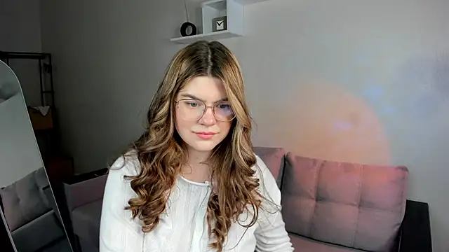 zoe j0y online show from 02-18-26, 10:44