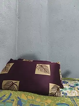 Snapshot of liliy_00 chatting on 07-14-26, 05:34 liliy 00 online show from 07-14-26, 05:34