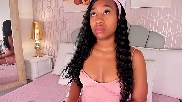 Kimberly martinezz online show from 03-07-26, 11:40