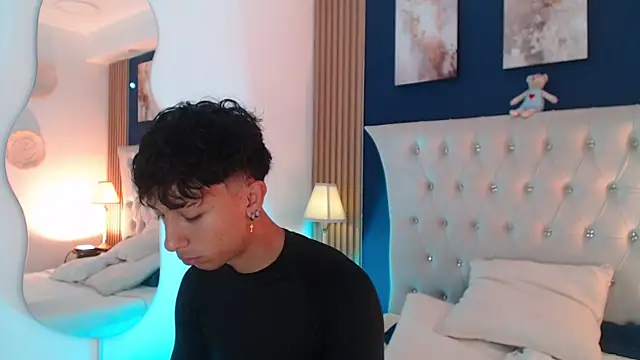 Aiden Rivers  online show from 04-09-26, 12:54