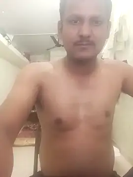 hunk man online show from 02-26-26, 04:39