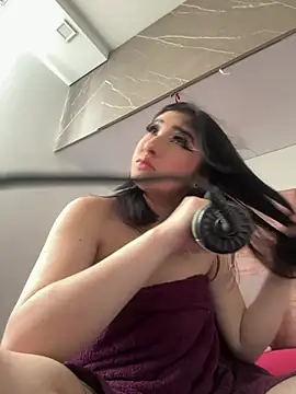 Kattengel  online show from 04-28-26, 08:47