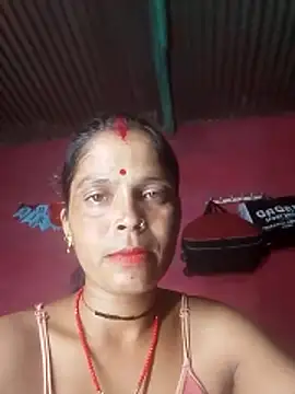 Snapshot of Hot_bh87 chatting on 05-26-26, 04:36 Hot bh87 online show from 05-26-26, 04:36