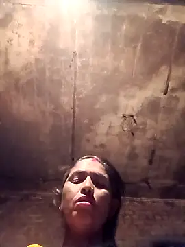 Hot re83 online show from 03-02-26, 07:32