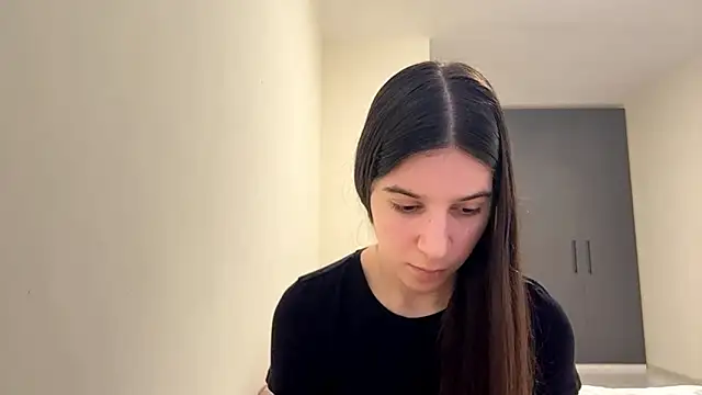 Snapshot of NiaWelchel chatting on 03-07-26, 12:13 NiaWelchel online show from 03-07-26, 12:13