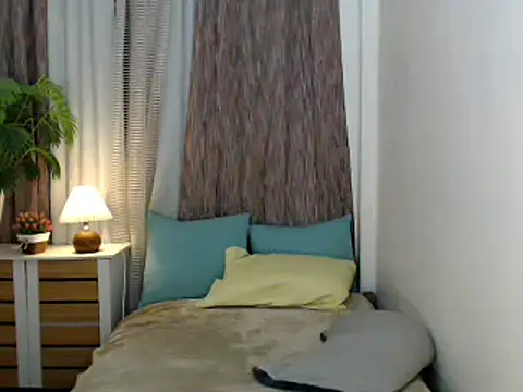 Snapshot of sweet_athena010 chatting on 06-08-26, 10:10 sweet athena010 online show from 06-08-26, 10:10