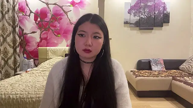 MaeRaads online show from 04-24-26, 10:34