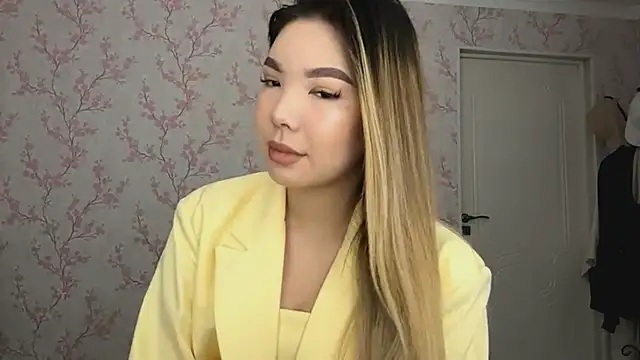 Elina Mottel online show from 02-24-26, 09:18