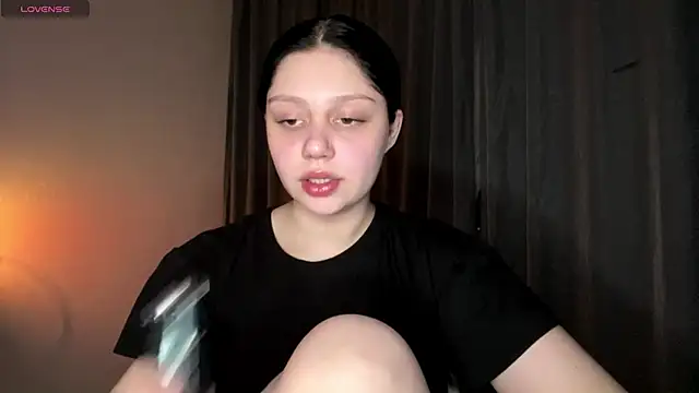 RaquelsHusband online show from 03-03-26, 02:23