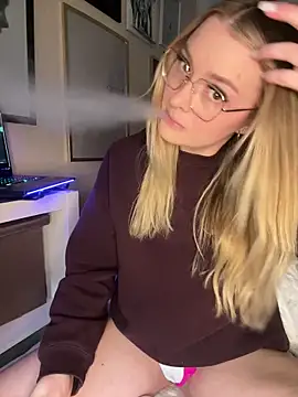 melanieTesss online show from 03-30-26, 01:34