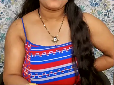 YOUR URVI  online show from 02-26-26, 07:51