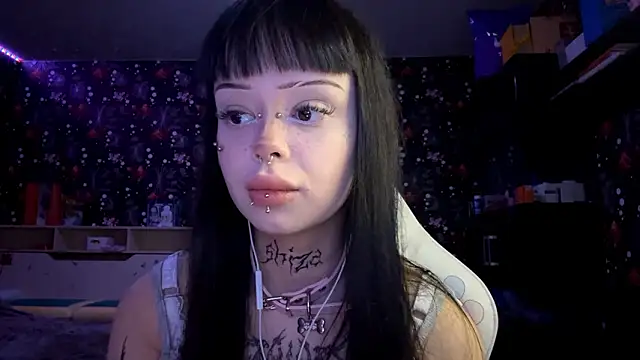 Luna Sohotti online show from 02-23-26, 03:20