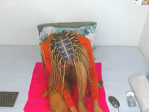 ChocoSlenderXXX online show from 07-28-26, 06:20
