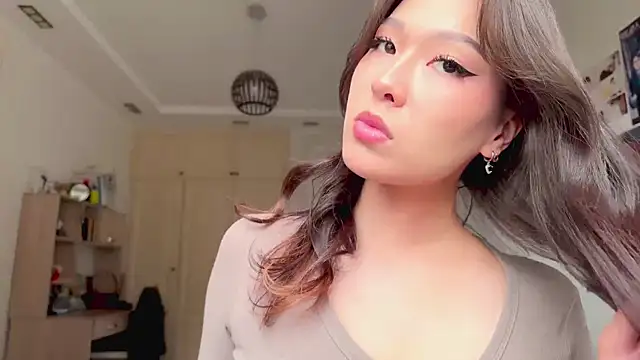 HannaOreo online show from 04-13-26, 07:36