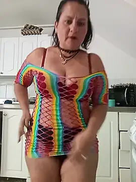 Mishell Perez online show from 03-03-26, 06:47