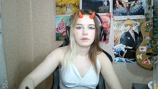 MilaTyan online show from 04-18-26, 05:17