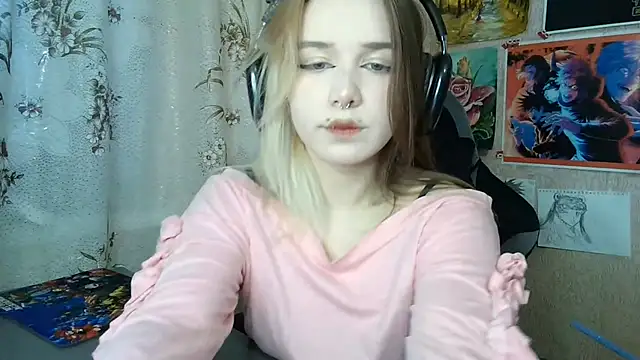 MilaTyan online show from 04-27-26, 03:54