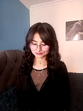 Lili  Clan online show from 04-29-26, 08:37