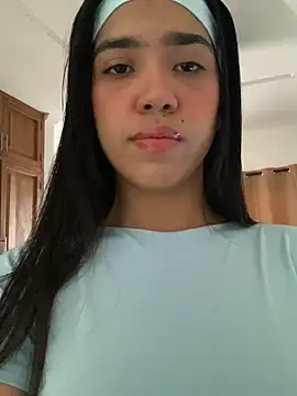 Lily em online show from 07-06-26, 12:35