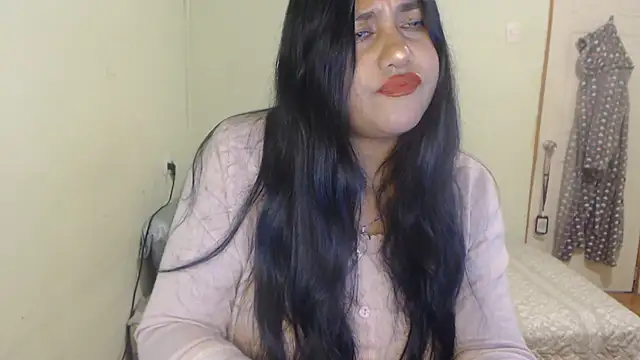 Snapshot of SexyGalletita chatting on 07-13-26, 04:15 SexyGalletita online show from 07-13-26, 04:15