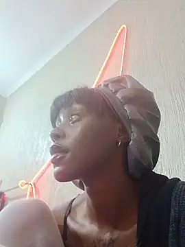 Snapshot of Ebony_Colossus chatting on 06-13-26, 07:45 Ebony Colossus online show from 06-13-26, 07:45
