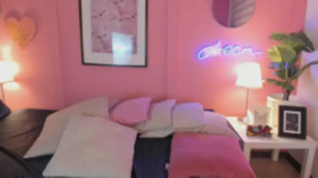 Lummii  online show from 07-14-26, 06:13