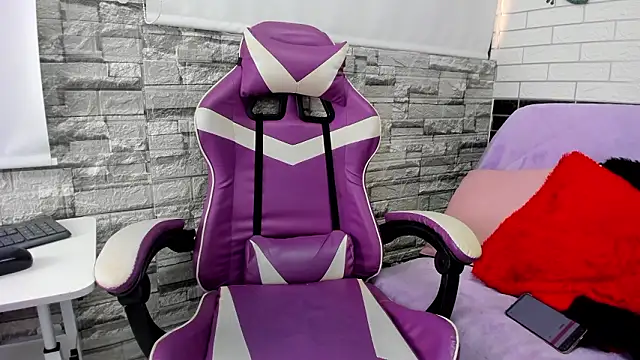 Sienna Lux01 online show from 02-28-26, 11:44