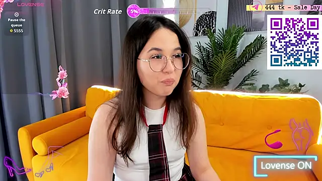 leylamirage online show from 06-14-26, 08:22