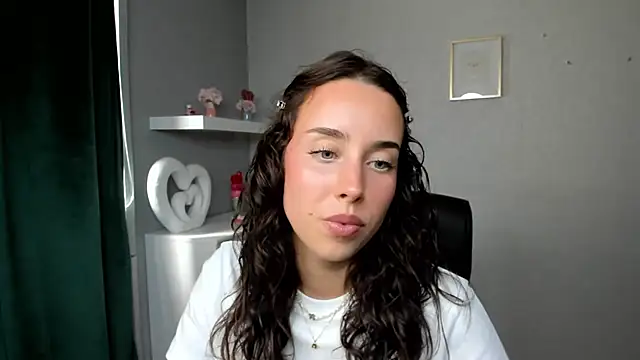AdeleSolo online show from 06-22-26, 12:35