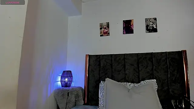 Snapshot of Helldy_666 chatting on 08-02-26, 12:42 Helldy 666 online show from 08-02-26, 12:42