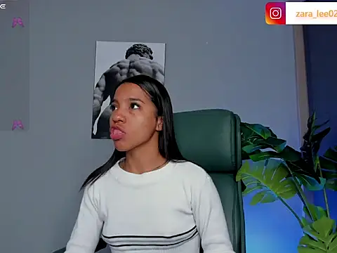 Snapshot of zara_leee chatting on 03-03-26, 11:27 zara leee online show from 03-03-26, 11:27