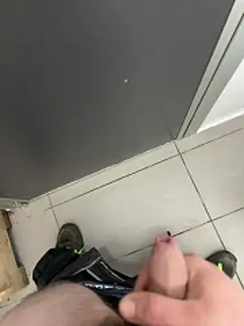 D4n13l47 online show from 04-28-26, 07:57