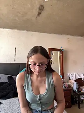 Aria  Rousse03 online show from 04-22-26, 02:07