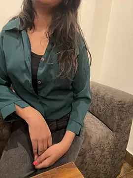 Snapshot of Taniyasingh69 chatting on 04-12-26, 09:58 Taniyasingh69 online show from 04-12-26, 09:58