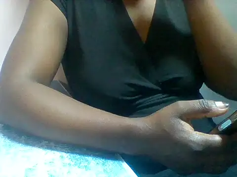 Snapshot of zee66658 chatting on 04-27-26, 09:02 zee66658 online show from 04-27-26, 09:02