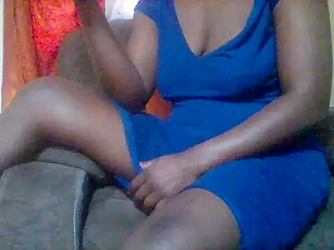 Snapshot of zee66658 chatting on 05-21-26, 03:46 zee66658 online show from 05-21-26, 03:46