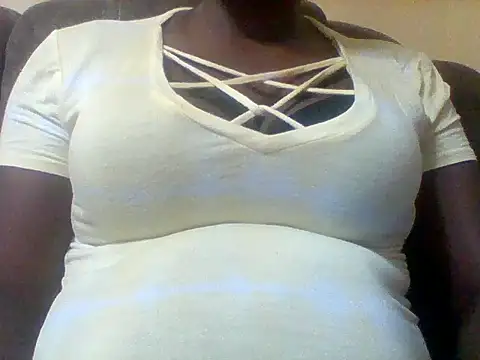 Snapshot of zee66658 chatting on 05-24-26, 09:53 zee66658 online show from 05-24-26, 09:53