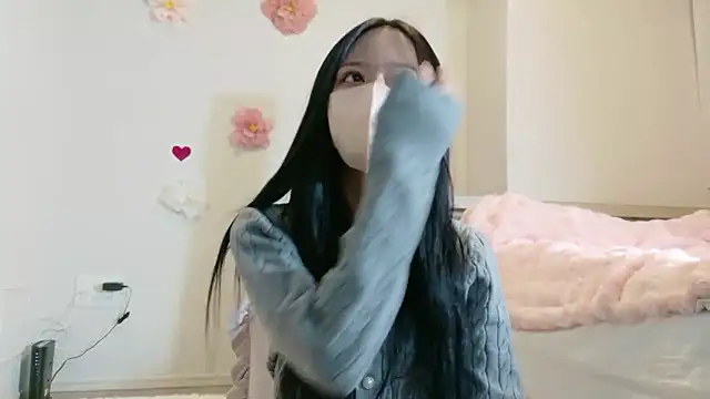 maichan v online show from 03-18-26, 10:07