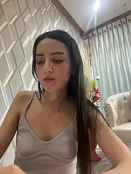 Snapshot of violetta_cutest_ chatting on 04-01-26, 01:41 violetta cutest online show from 04-01-26, 01:41