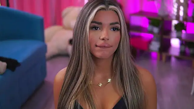 CrisstyBlair online show from 04-27-26, 11:41