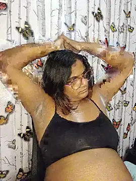 indianstrawberrylips4u online show from 06-12-26, 05:45