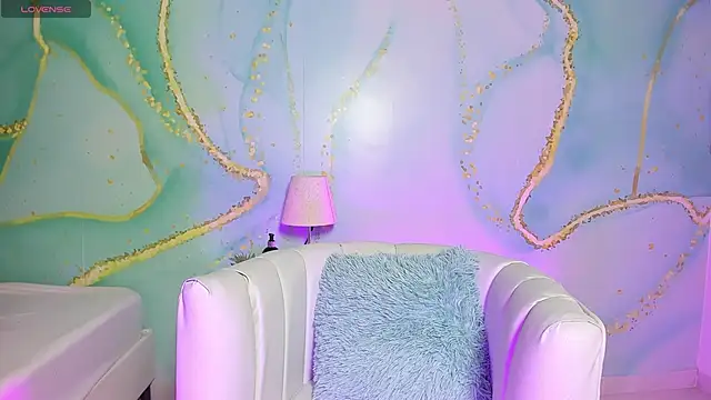 milkavelvett online show from 04-22-26, 02:18