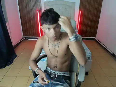 Snapshot of juan_mhata chatting on 06-10-26, 12:44 juan mhata online show from 06-10-26, 12:44