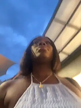 ZarahFerreira online show from 03-10-26, 11:21