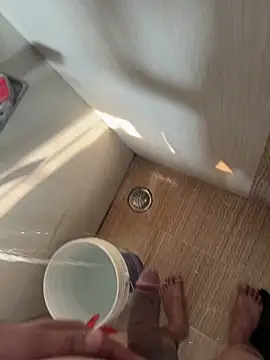 Snapshot of youngboywithcurvymilf chatting on 03-08-26, 03:43 youngboywithcurvymilf online show from 03-08-26, 03:43