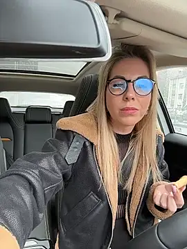 LisaMurr online show from 03-16-26, 12:20